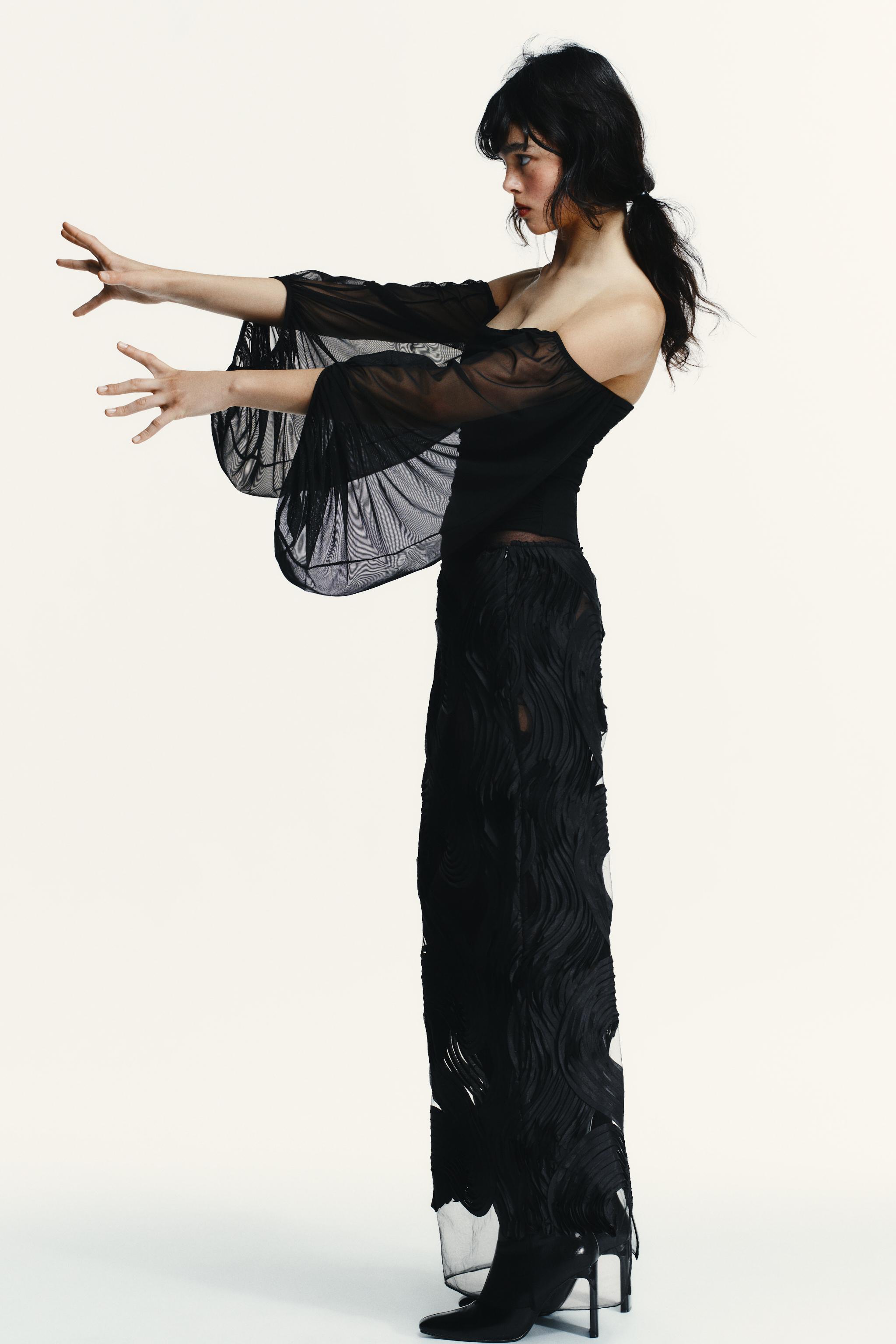 TOP FLUIDE DÉCOLLETÉ DROIT